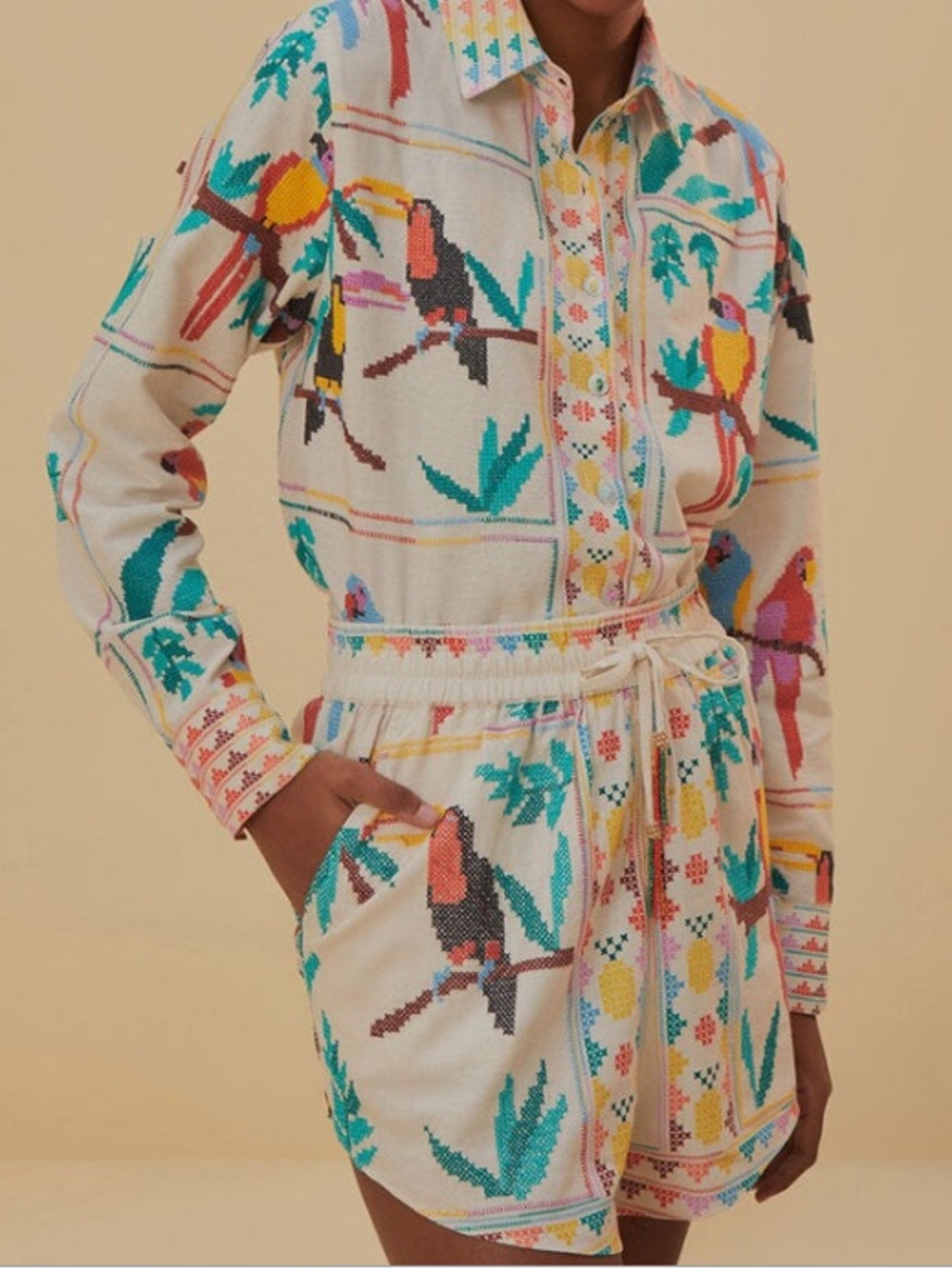 NEW FARM Rio Off-White Stitched Birds Scarf Shorts Cross Stitch Embroidery S